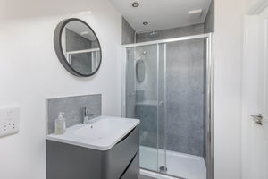 Photo 16- click for photo gallery